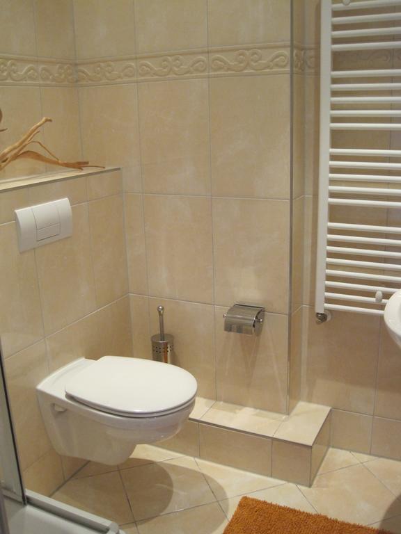 Haus Ostseeatoll Apartment Rostock Room photo